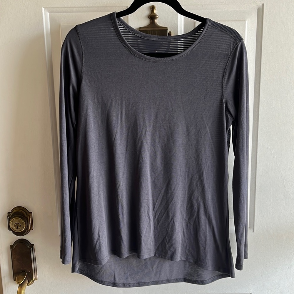 Old Navy Long Sleeve - Women’s Medium